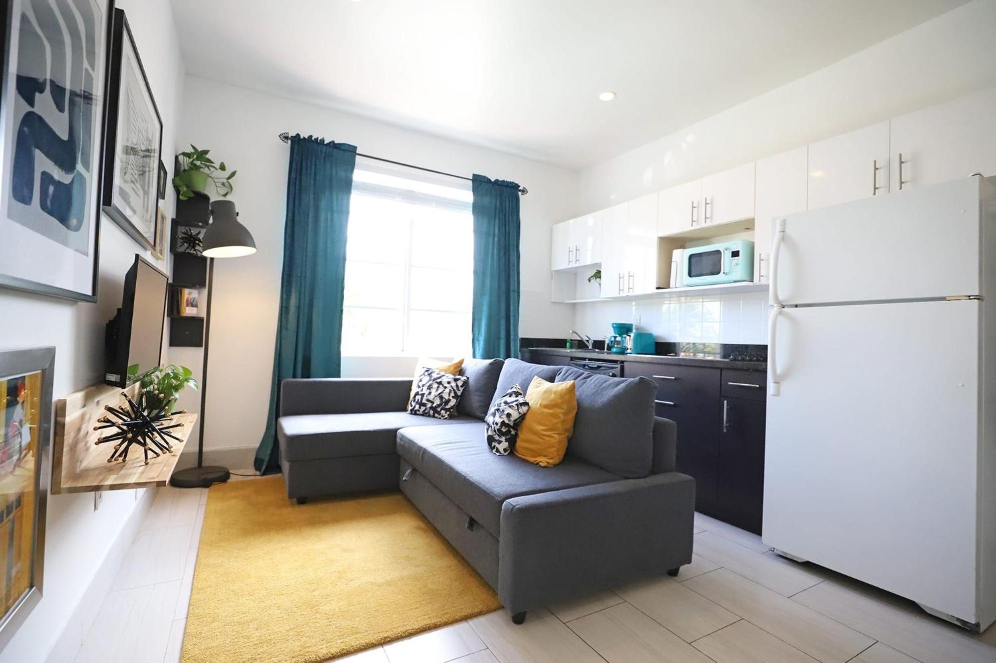 2 Bedroom Apartment 3 Minute Walk To South Beach & Ocean Drive ميامي بيتش المظهر الخارجي الصورة