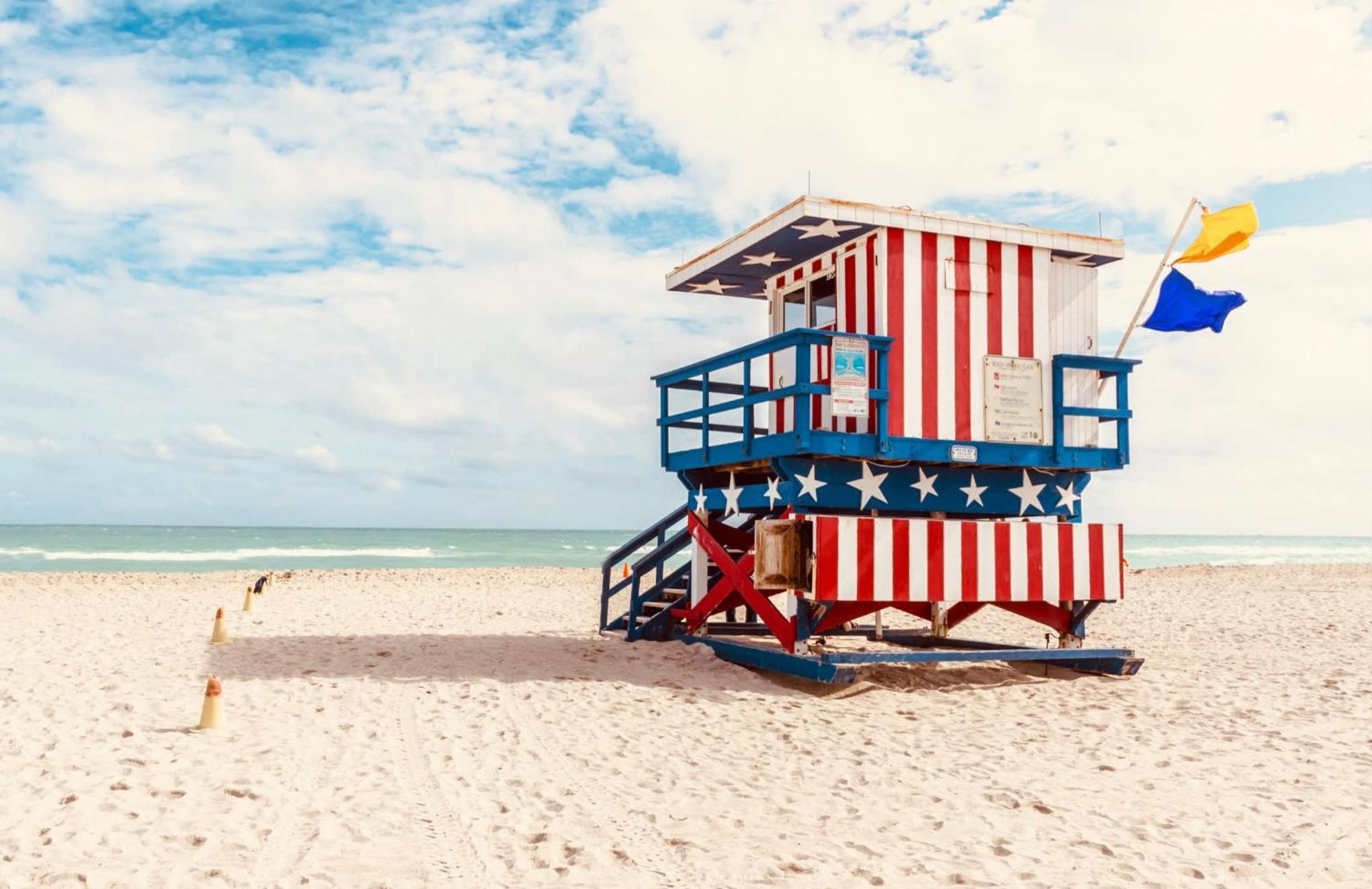 2 Bedroom Apartment 3 Minute Walk To South Beach & Ocean Drive ميامي بيتش المظهر الخارجي الصورة
